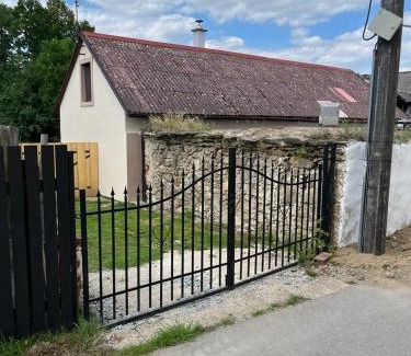 Sedlec-Prcice House | Ubytování Měšetice