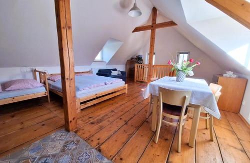 Mirova pod Kozakovem Apartment | Ubytování Na Sýpce