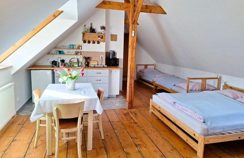 Mirova pod Kozakovem Apartment | Ubytování Na Sýpce