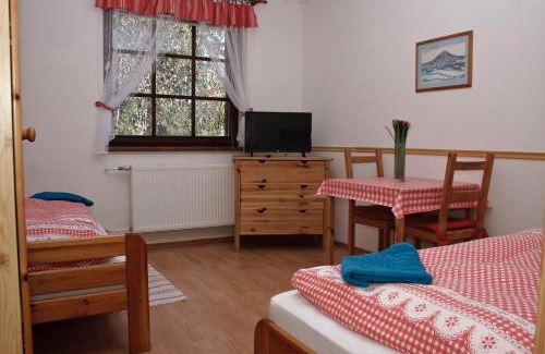 Karlova Studanka House | Ubytování U Rohelů