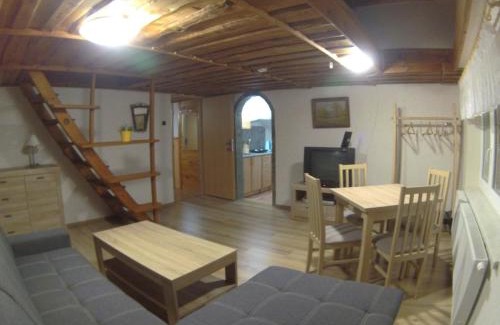 Pec pod Snezkou House | Ubytování U Vořechovských