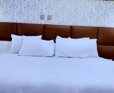 Oshodi-Isolo Apartment | UG Shortlet Apartment