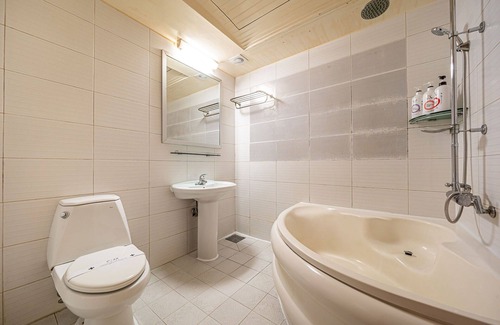 Uijeongbu Hotel | Uijeongbu E Joy