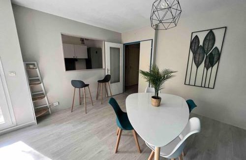 Bearn Apartment | Ulis très beau 2 pièces tout équipé