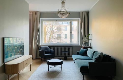 Ullanlinna Apartment | Ulrika's Suite