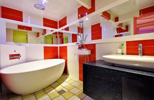 Dong-gu Hotel | Ulsan Ilsan V