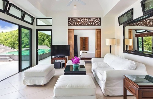 Wichit Villa | Ultimate Beachfront Panoramic Private Pool Villa