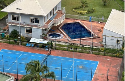 Ikoyi Apartment | Ultimate Comfort in V/Island Lagos: Spacious 2-Bed with 24/7 Power & Free WiFi