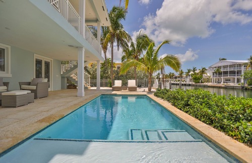Venetian Shores House | Ultimate luxury vacation home in Islamorada, Florida!