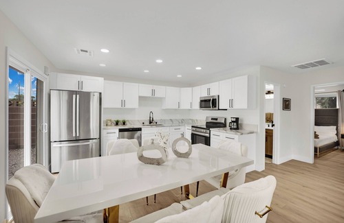 Enterprise House | Ultimate Vegas Oasis: Grand 5BR/4BA 3860sf Pool Home w/Casita