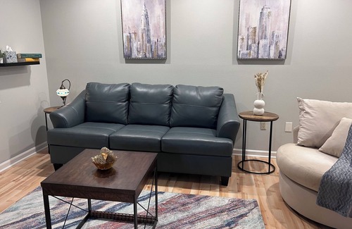 Little Rock House | Ultra clean, cozy 3BR 2Ba! Classy touches and discounted for longer stays!