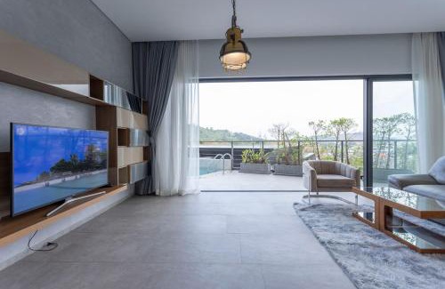 Chalong Villa | Ultra Modern Sea View Huge Pool Villa V167