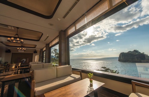 Dogashima House | Umibenokakureyu Seiryu