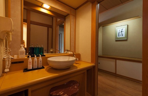 Dogashima House | Umibenokakureyu Seiryu