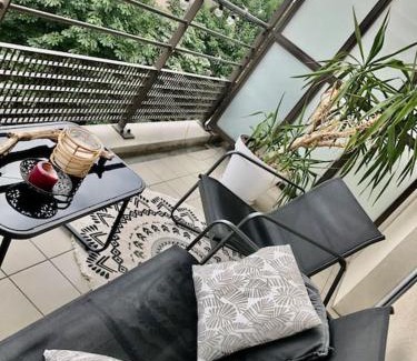 Jean Moulin - Marius Berliet Apartment | Un balcon à Monplaisir- 4 lits -garage - 47m2