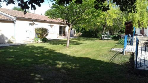 La Roque-sur-Pernes House | UN COIN DE PROVENCE ,LA Maison D'ANTOINE