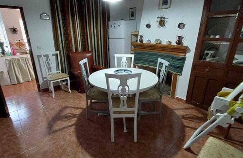 La Paz House | Un Havre de Paix Dans la Campagne Andalouse Près de Grenade