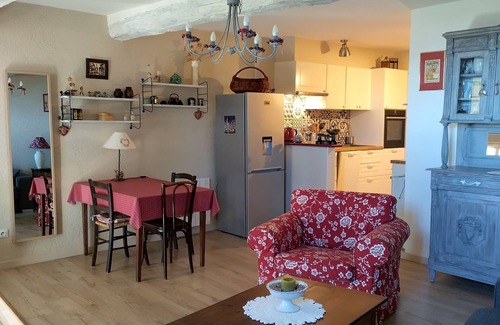 Saint-Jeannet Apartment | Un Jardin Sous les Baous