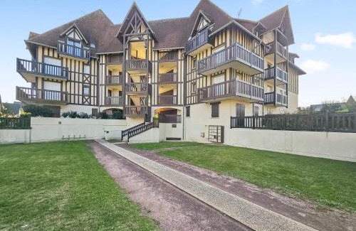 Cabourg Apartment | Un souffle marin dans ce F2 à Cabourg