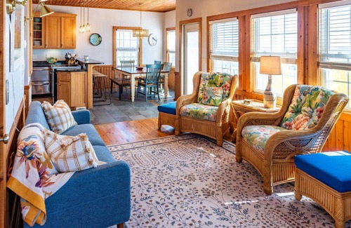 Harkers Island House | Unbeatable Views & Coastal Charm