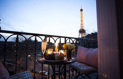 Quartier du Gros-Caillou Apartment | Unbelievable Home Away from Home with Balcony and Eiffel View