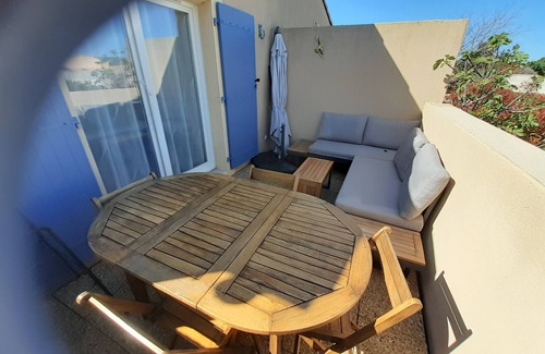 Mouries Apartment | Under the Alpilles sun
