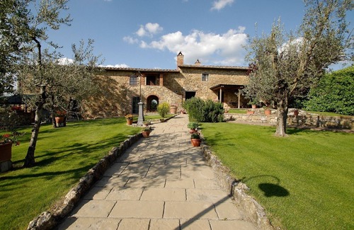 Monte Benichi Apartment | Under the Chianti Sun. View, Pool & Jacuzzi for your Family