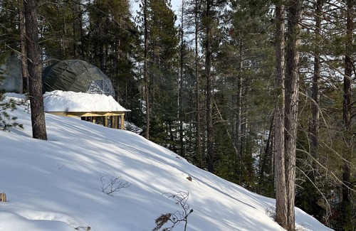 Paradise RV Rental | Under the Stars- Glamp Dome