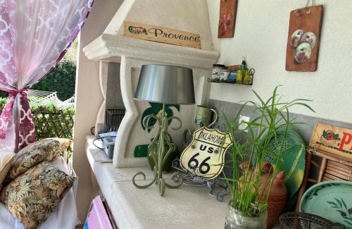 Paradou Bed & Breakfast | Une Amazone en Povence