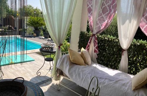 Paradou Bed & Breakfast | Une Amazone en Povence