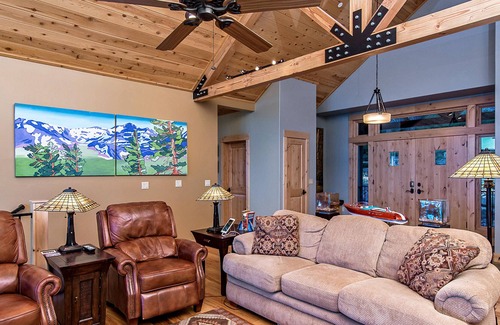 Meeks Bay House | Unforgettable Lake Tahoe cabin with sweeping bay views & EVC