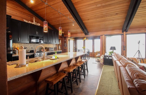 Fort Bragg House | Unforgettable Waterfront Home with Private Hot Tub and Spectacular Ocean Views