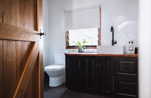 Castlemaine House | Union Street - Central Castlemaine Pad
