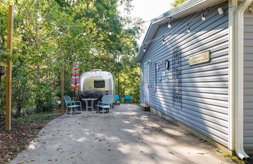 Franklin House | ‼️Unique 1BR Airstream near Leipers Fork for 3