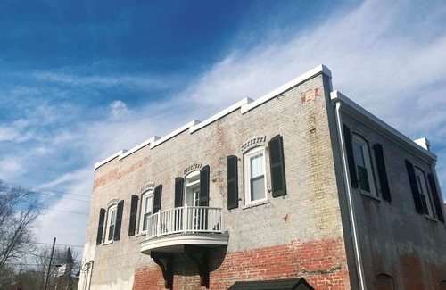 Bridgeton Condo | Unique 2 Bedroom Condo | Water View of New Bern