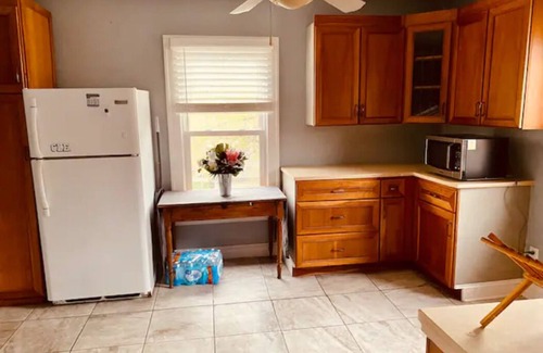Detroit - Shoreway Apartment | Unique 2 BR in Lively Gordon Square!