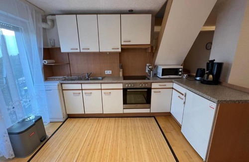 Korntal-Munchigan Apartment | Unique: 3 Zimmer Apartment in Korntal-Münchingen