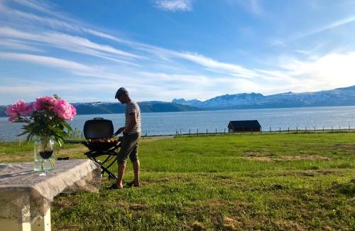 Botnhamn House | Unique and charming holiday home with fantastic sea views