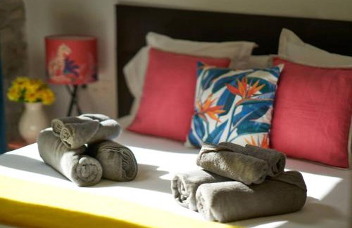 San Sebastian Centro Apartment | Unique and Stylish Apt in the heart by Santiago withAC
