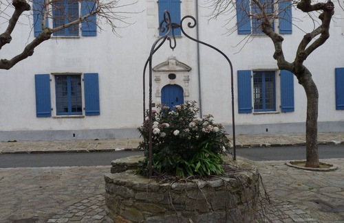 Noirmoutier-en-l'Ile Apartment | Unique apartment with sea and country views.