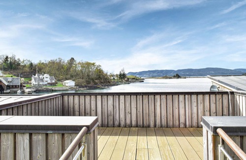 Finnoy House | Unique cottage on Sjernarøy, Finnøy.