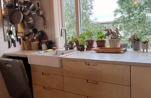 Vesturbær Apartment | Unique cozy flat in the center, 10 min walk from the city center.