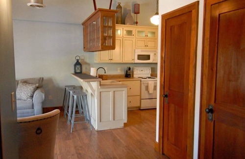 Bloomington Apartment | Unique Craftsman Style Loft Downtown Bloomington