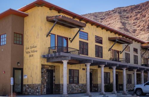 Moab Apartment | Unique Downtown Rental - La Dolce Vita Villas #5