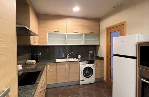 Sant Feliu de Llobregat House | Unique home very close to Barcelona. Ideal house for groups or families