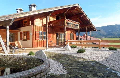 Reit im Winkl House | * Unique - extremely generous comfort object in mountain hut style *