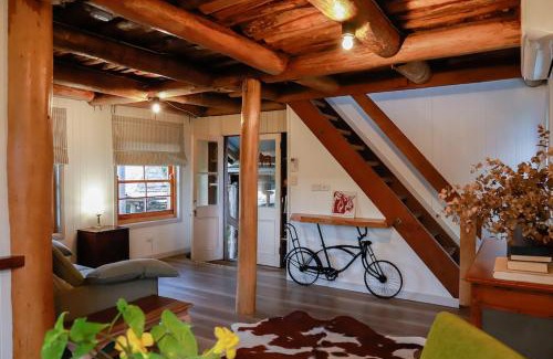 Ridgewood House | Unique Farm Escape in the Sunshine Coast Hinterland