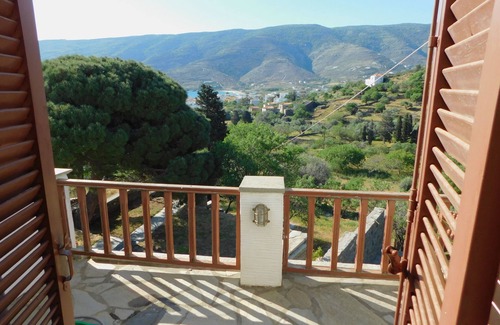Ormos Korthiou Apartment | Unique Farm House with superb view!