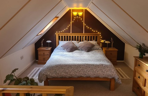Litlington Cabin | Unique, hand-built cabin in the heart of the Cuckmere Valley