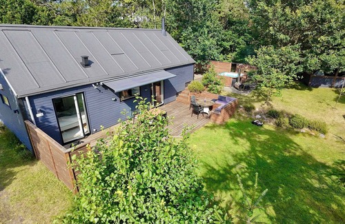 Hou House | Unique holiday home near Hou/Hals